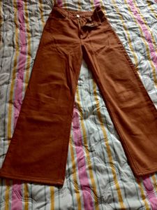 Trendy Brown Jeans