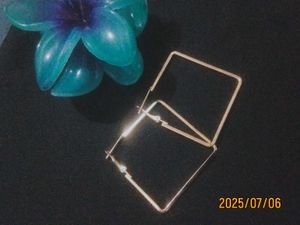 4 More Earrings Free