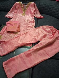 Pink Embroidered Kurta Set xl