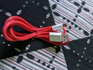 OnePlus Dash Charging Cable