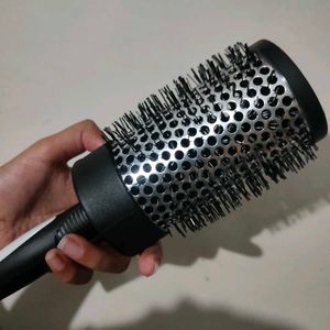 Swiss Connection blowout Brush