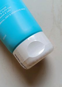 Dot &amp; Key Hydrating Gentle Face Wash