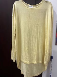 Long sleeve yellow top