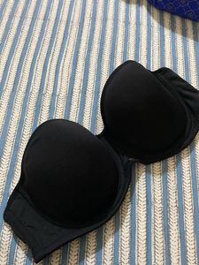 Brand New Soie Black Bra With Detachable Straps