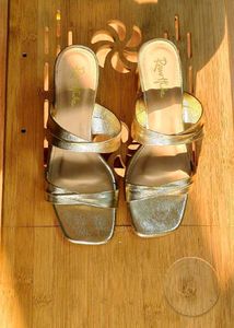 Rawhide Brand Women Gold Shiny Block Heel Sandal