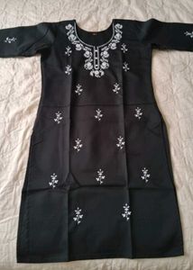 Lucknow Chikankari Black Embroidered Kurta