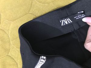 Zara Skinny Fit Pant With Stones Waist 26-28
