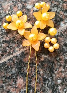 Floral Hair Pins - Set of 4