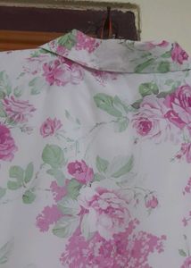 White Floral Kurthi With Collar