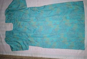 Floral Embroidered Kurta