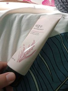Rice Water Bright Foaming Cleanser
