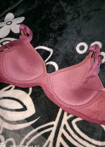 Price Reduced🎉🥳Branded Padded Mauve Bra