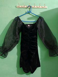 Elegant Black Velvet Mini Dress