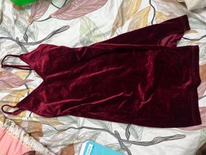 Red velvet minu Dress