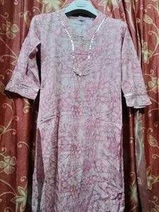 Elegant Pink Printed Kurta
