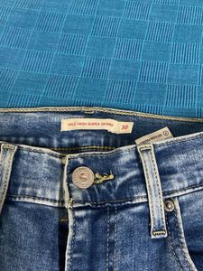 Streachble Soft High waistline Shaded Denim