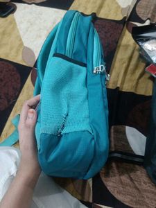 Combo Backpack Offer Grab Soon