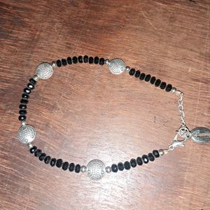 Short White &amp; Green Fem Jhumki.And One leg Anklet