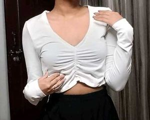 White V Neck Crop Top SHEIN