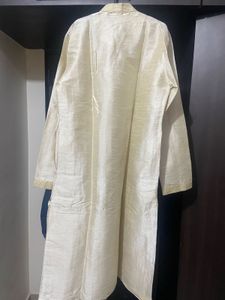 ‼️Price Drop‼️ - Manyavar Men Kurta Pyjama Set