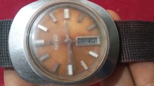 Vintage Men&#39;s Watches - Unique Find!