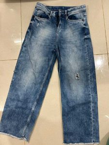 Distressed Wide Leg Jeans