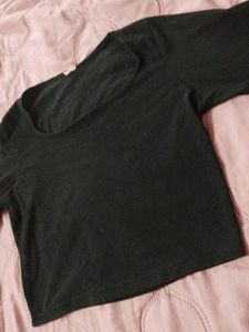 Black Long Sleeve crop top