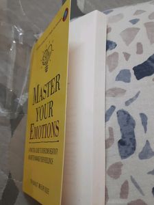 BOOK + FREE GIFT