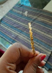 Guarenteed Bangle Set Of Two ❤️❤️❤️