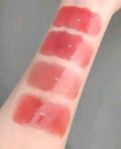 CAPPUVINI LIP GLOSS POT WITH APPLICATOR