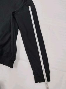 Black Casual Sweatshirt (CL)