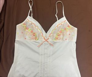 White lace design top