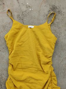 Berrylush Yellow Solid Crepe Ruched Dress