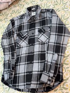 Zara Buttom Up Shirt