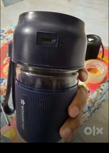 Wonderchef Nutri cup portable hand Blender 40W