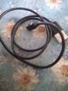 Smartwatch with Charger And Combo Damage