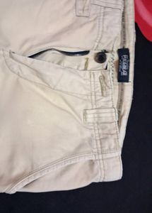 Casual Trouser In Good Condition