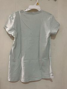 Elsa &#39;Frozen&#39; Graphic Tee By H&amp;M LIKE NEW