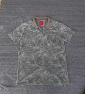 Peter England Floral Polo T-Shirt – Size L