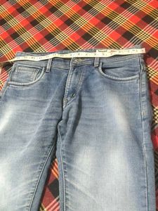 Levis Jeans