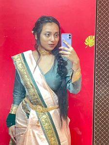 Elegant Peach Saree With Blouse Size Small