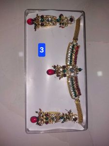 8 Jewellery Set Necklace Earrings Bracelet Etc