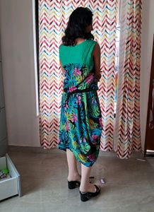 Beautiful High And Low Beach Wear In Medium Size