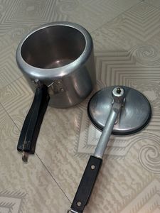 Vintage Nialep Pressure Cooker