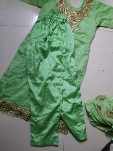 Kurta Set With Big Duppata
