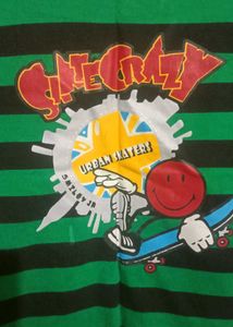 Green &amp; black lining tshirt