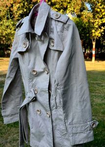 Women’s Stylish Beige Trench Jacket