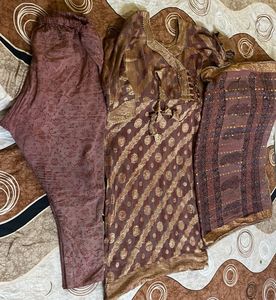 🤎Beautiful Designer Bagh Print 3 Piece Suit Set🤎