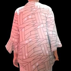 Stylish Patterned Top