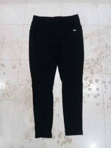 Skechers Black tight
